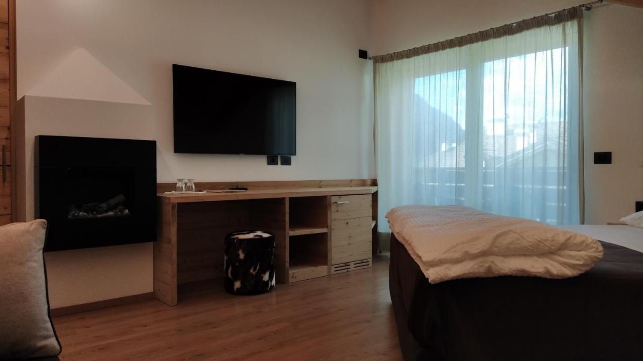 Hotel Villa Rosa Кампителло-ди-Фасса Экстерьер фото