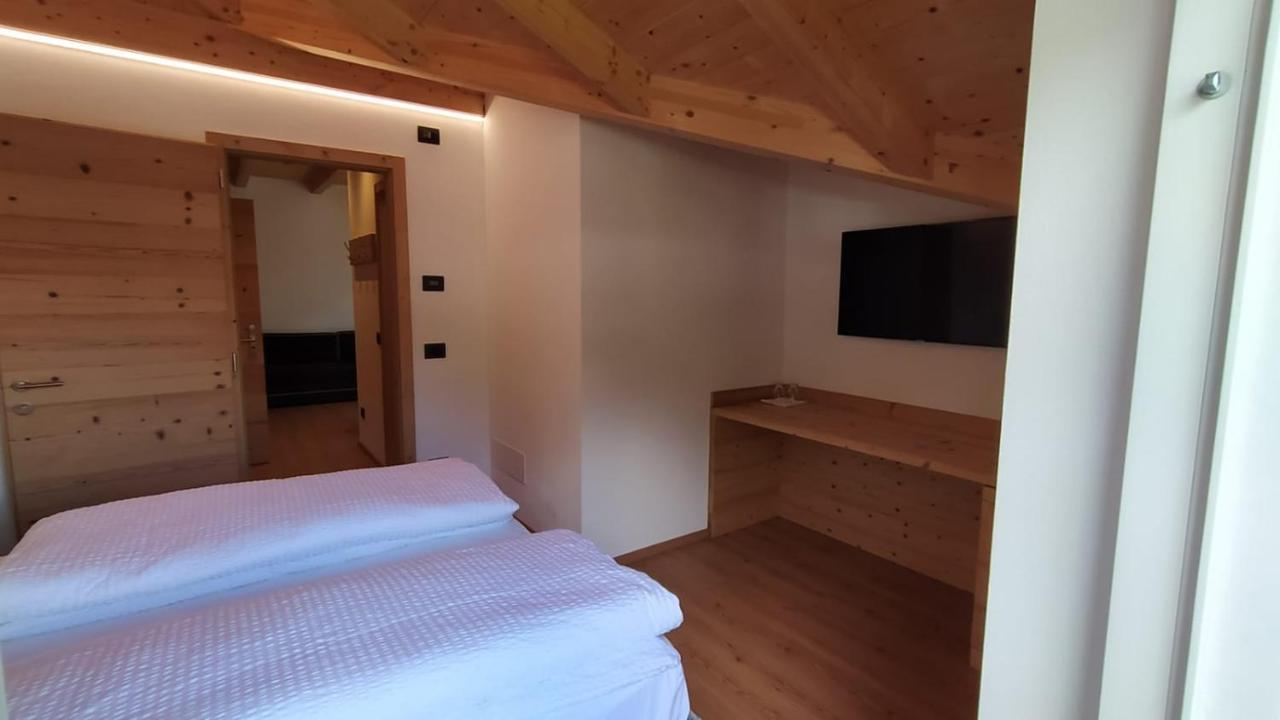 Hotel Villa Rosa Кампителло-ди-Фасса Экстерьер фото