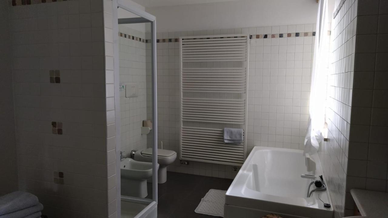 Hotel Villa Rosa Кампителло-ди-Фасса Экстерьер фото