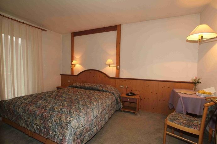 Hotel Villa Rosa Кампителло-ди-Фасса Экстерьер фото
