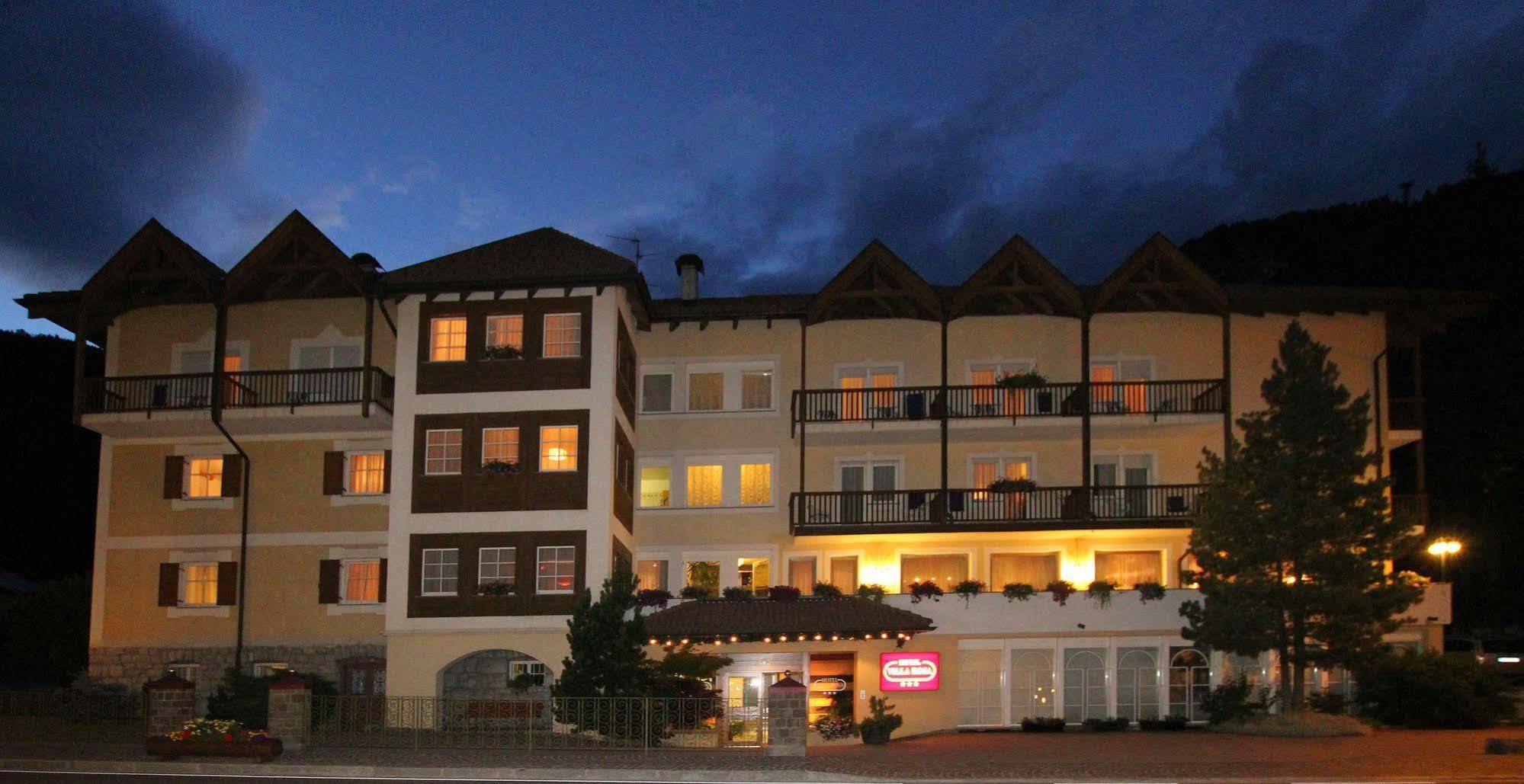Hotel Villa Rosa Кампителло-ди-Фасса Экстерьер фото